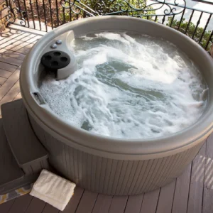 5 Person Aptos Premier Spa